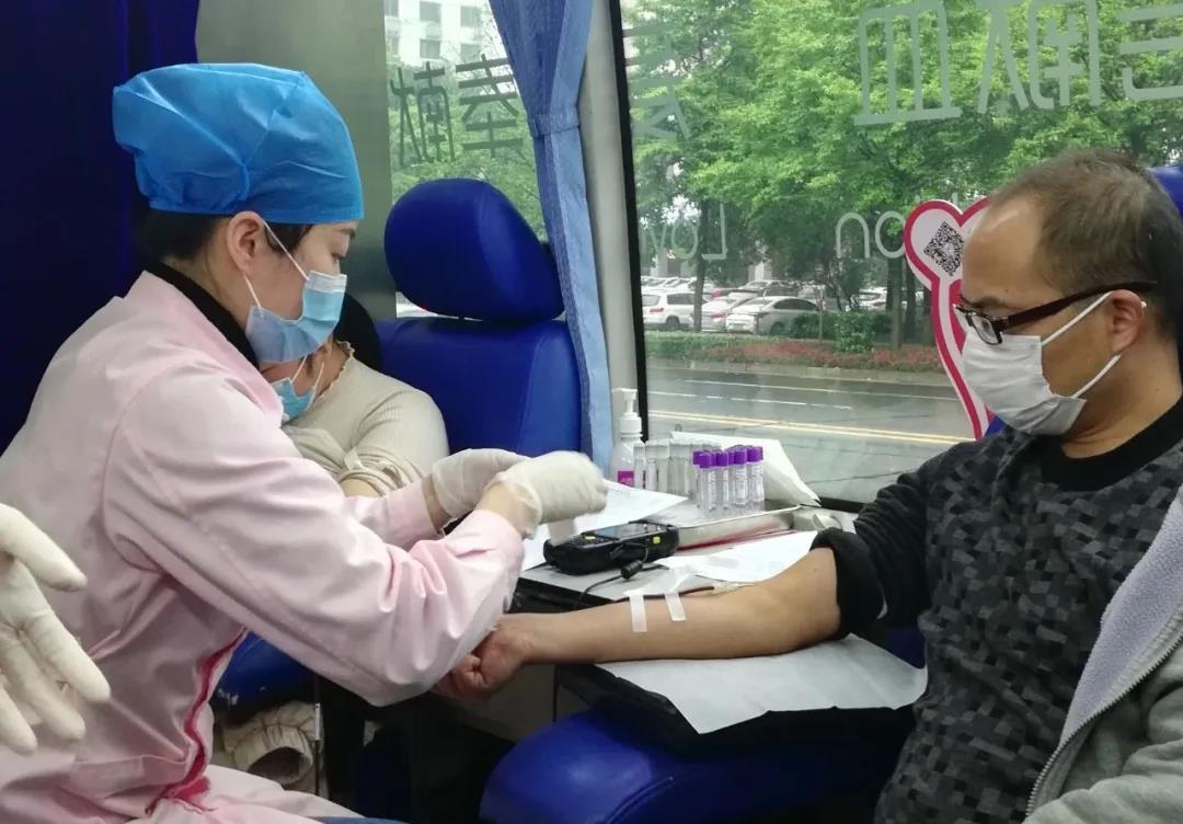 爱心献血，温暖中国，湖南赢博首页_赢博(中国),在行动！