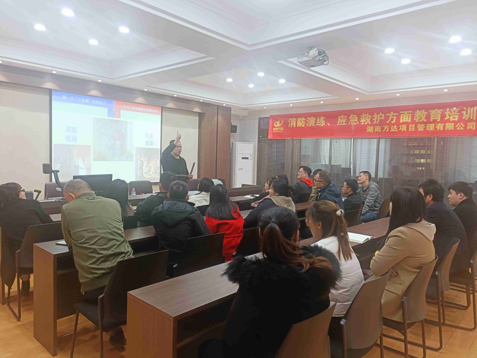 b10faaf4ae89f52f4978a699f2e1097.jpg b10faaf4ae89f52f4978a699f2e1097.jpg